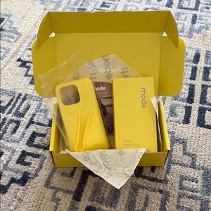 Rhode summer lip case for iPhone 16 pro